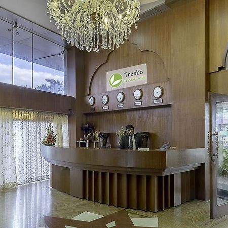 Treebo Crystal Castle Hotel Бангалор Екстериор снимка